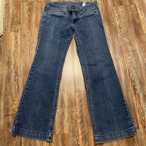 Ariat Trouser Jeans. Gently used. No damage to product.